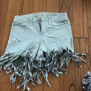 Demin Shorts With Fringes
